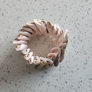 Seashell Stretchable Bangle Bracelet.